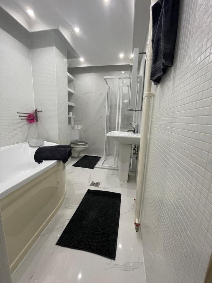 Ruben Apartman City Center ديبريتْسين المظهر الخارجي الصورة